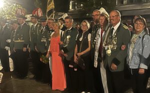 Großer Zapfenstreich der Schützen zum Stadtjubiläum